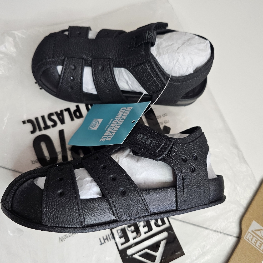 REEF Kids Black Sandals. REEF LITTLE WATER BEACHY SHOES SANDALS KIDS black